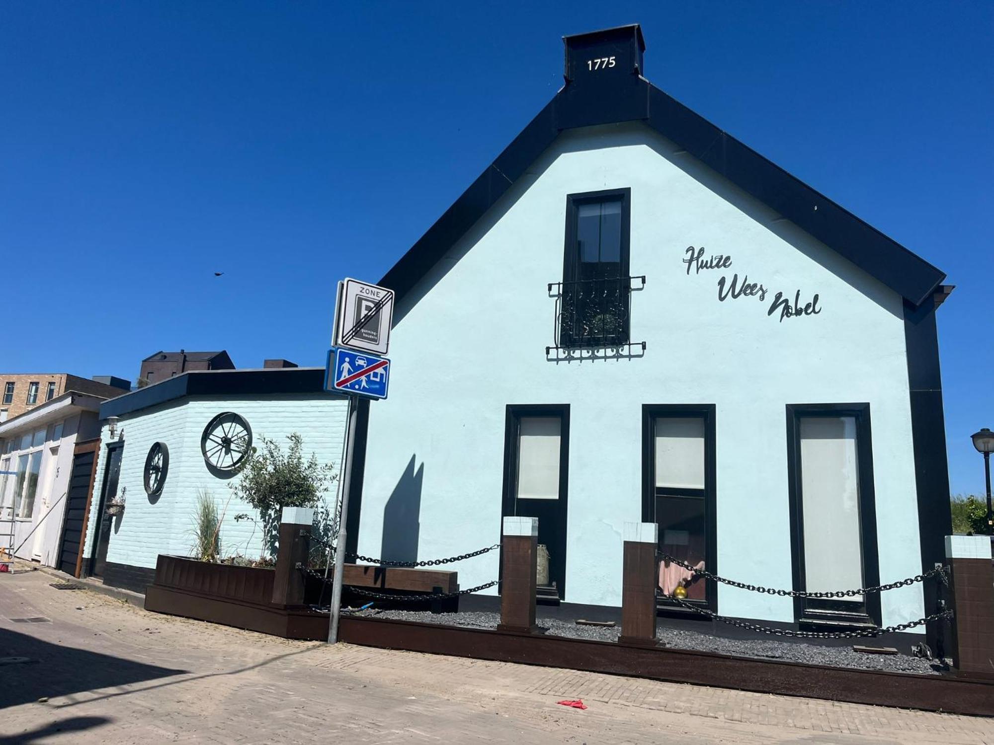 Bed and Breakfast Huize Wees Nobel Oud-Beijerland Exterior foto